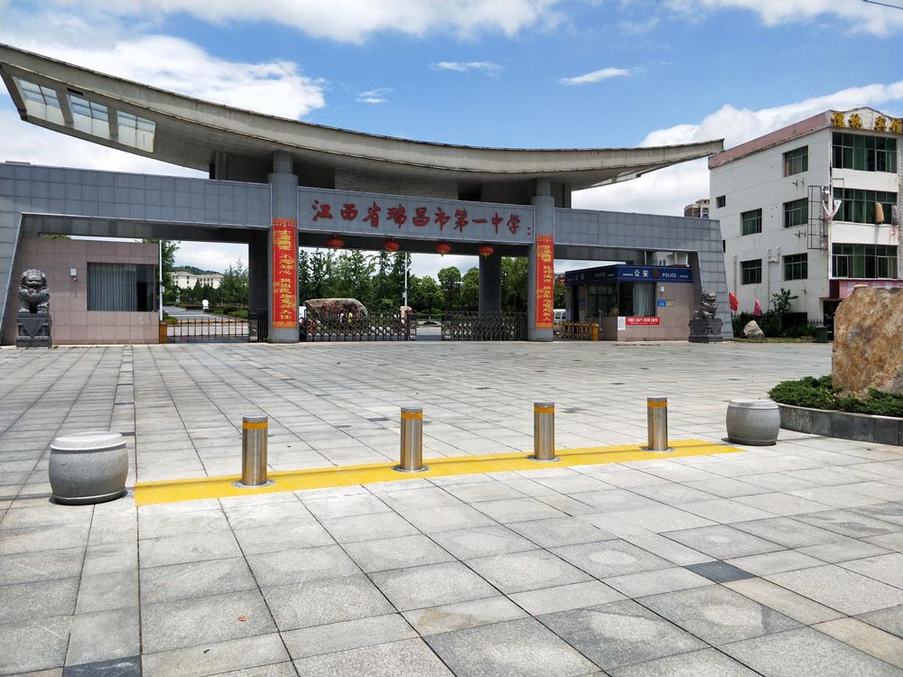 江西省瑞昌市第一中學(xué)+升降柱